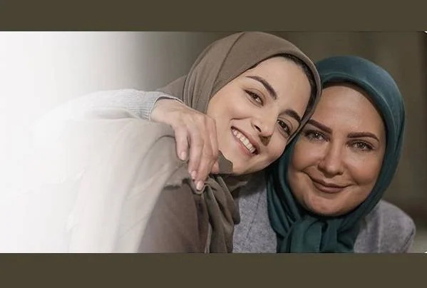 پردیس پورعابدینی و لعیا زنگنه