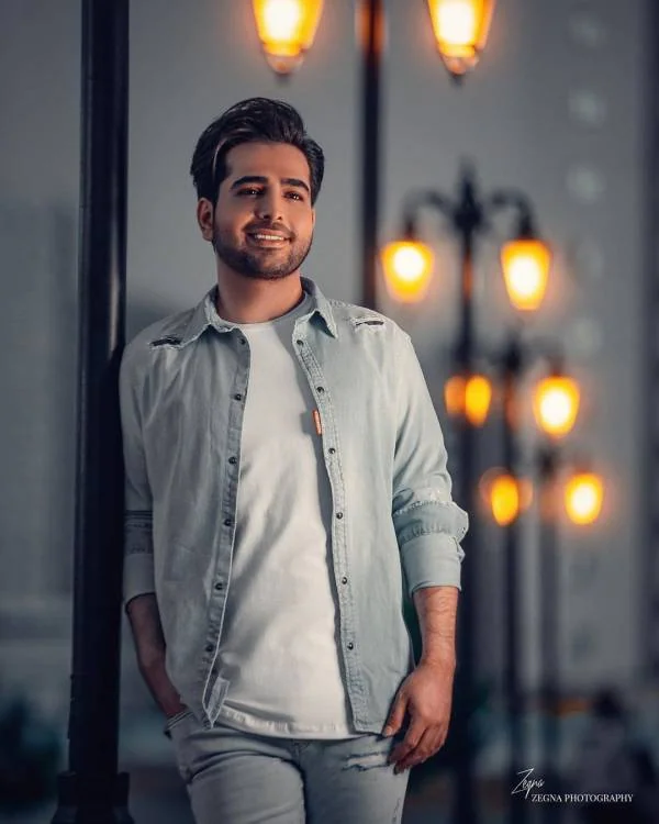 فرزاد فرخ