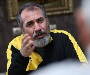 سیامک انصاری