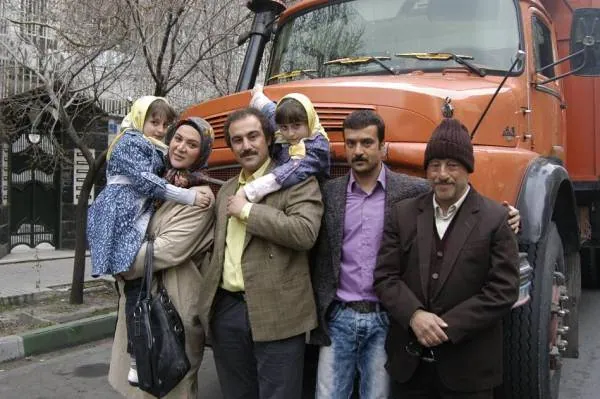 بازیگران سریال پایتخت