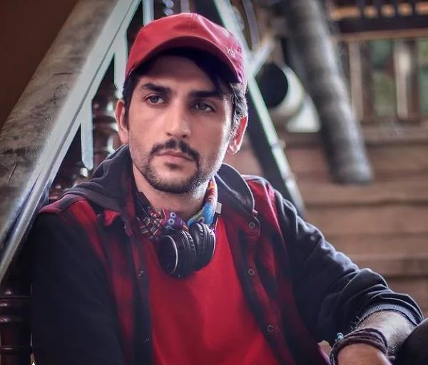 نیما نادری