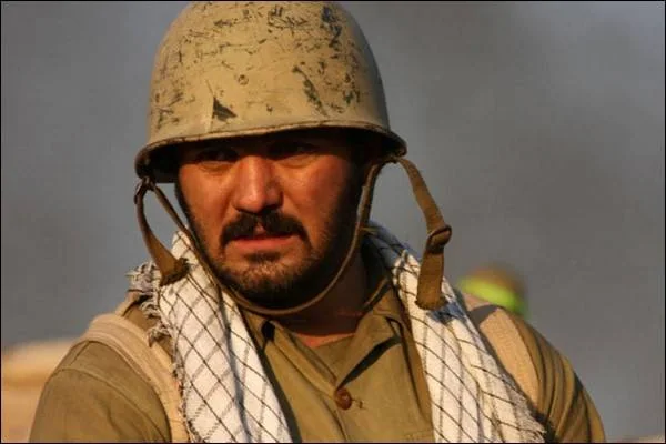 کامبیز دیرباز