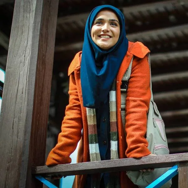 سارا باقری