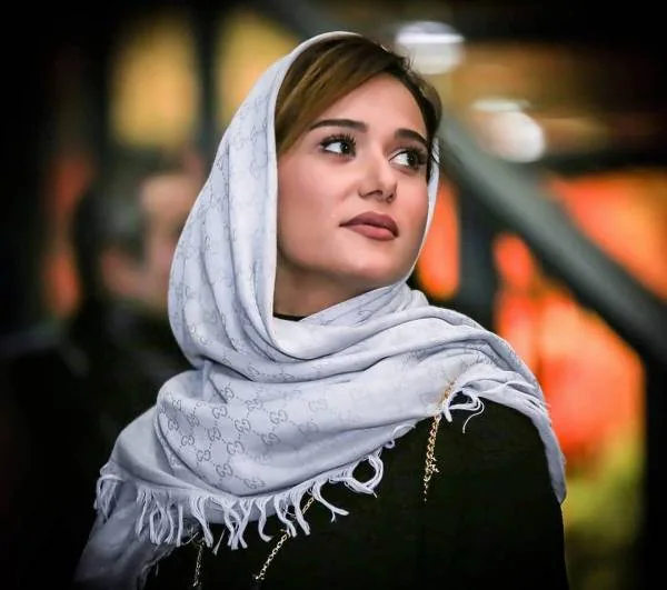 پریناز ایزدیار