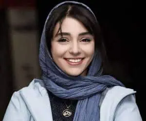 هستی مهدوی