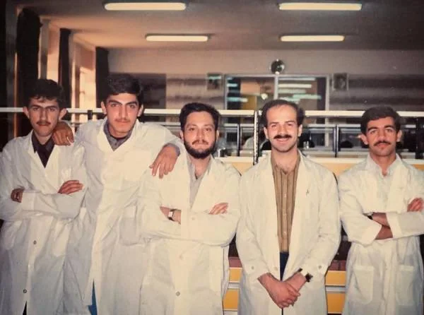 کوروش سلیمانی و دوستانش