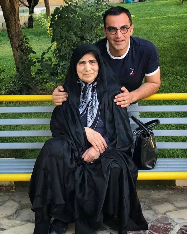 کوروش سلیمانی و مادرش