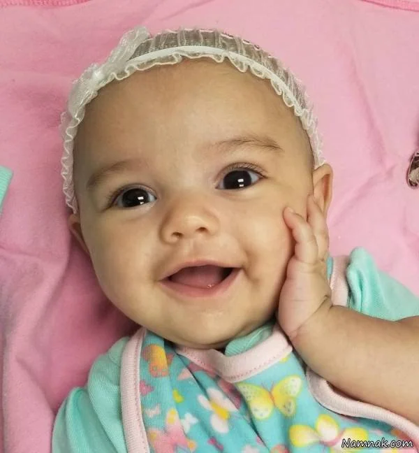 عکس بامزه کودکان دختر عکسهای بامزه دخترانه