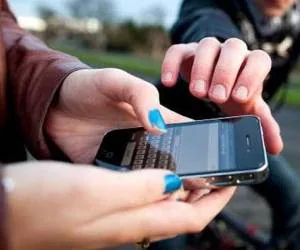 حذف اطلاعات گوشی از راه دور