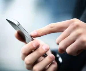 ضبط مکالمه تلفنی