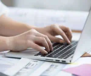 آموزش تایپ 10 انگشتی