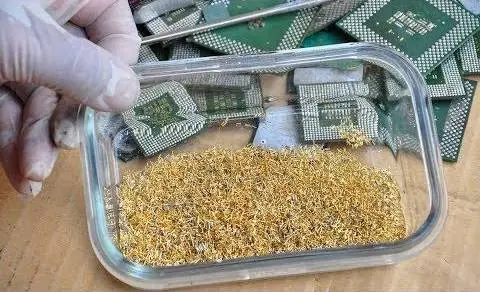 طلا در گوشی موبایل