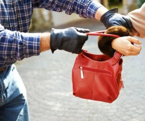 دفاع شخصی خانم‌ها