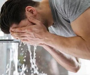 شستن صورت