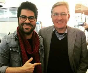 خواننده مشهور در ورزشگاه آزادی