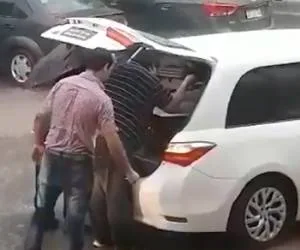 صدایی عجیب از تابوت