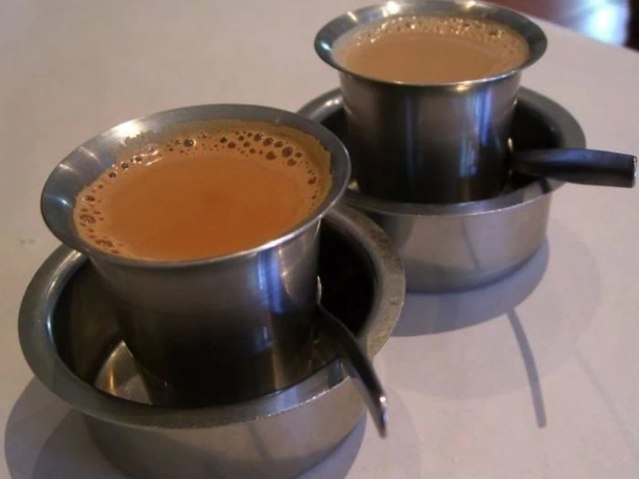 نوشیدن چای ماسالا 
