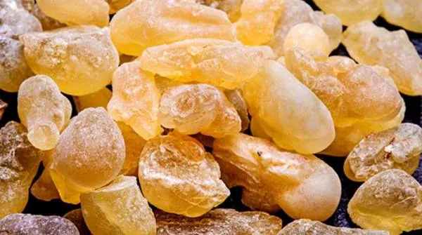 سقز برای پوست 