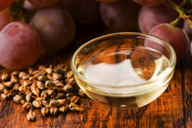 روغن هسته انگور برای پوست و دیابت نحوه مصرف روغن هسته انگور
