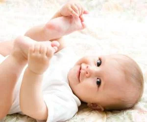 تعویض پوشک بچه