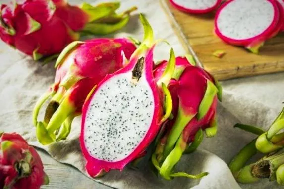 میوه اژدها در بارداری