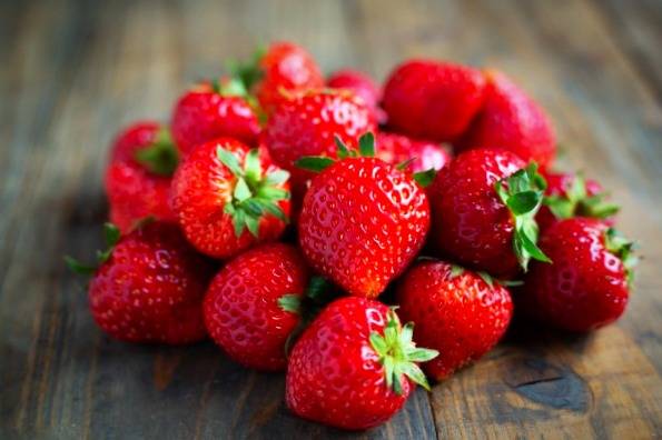 فواید توت فرنگی