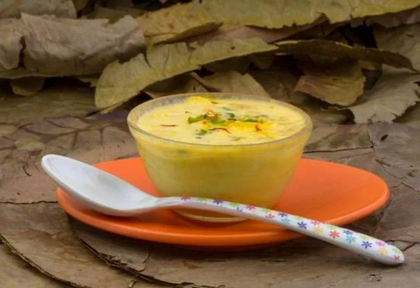 طرز تهیه فرنی عسل