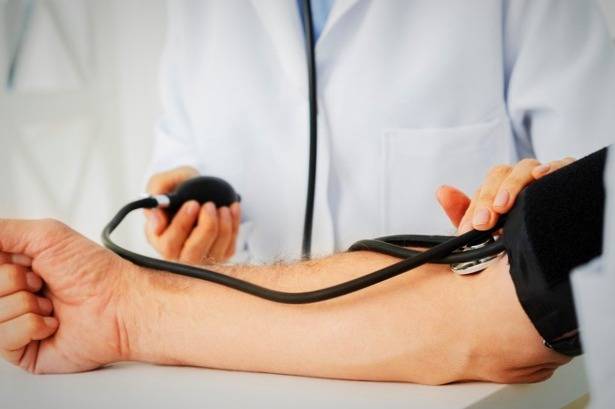 فشار خون نرمال و عادی چند است؟اعداد فشار خون چه معنایی دارند ؟