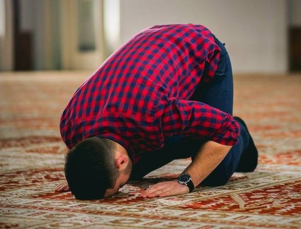 خواندن نماز