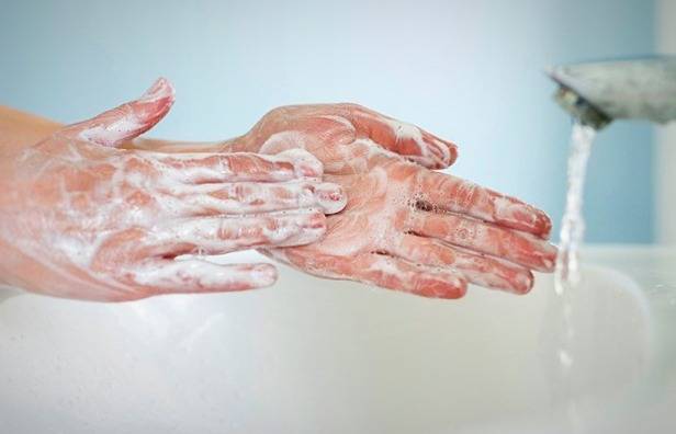 شستن دست ها 