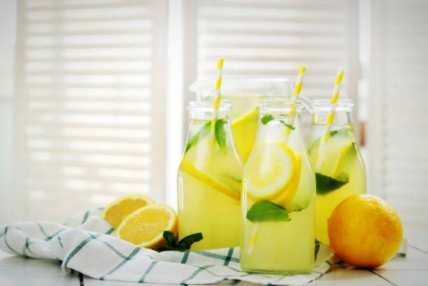 نوشیدنی های فصل گرما