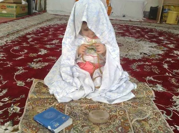 برای نماز خوان شدن فرزندان