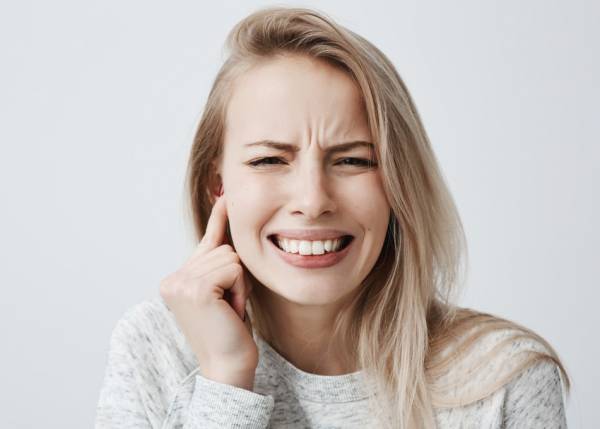 تشخیص بیماری از روی گوش درد گوش