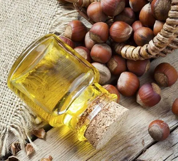 روغن فندق