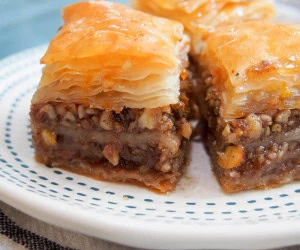 نگهداری باقلوا
