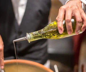 کاربرد روغن زیتون