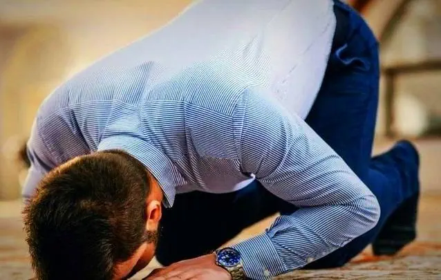 نماز خواندن