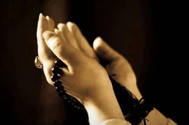 دعا کردن 