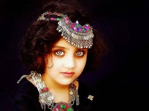 چشم دختر افغان