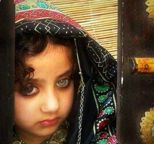 چشم های بسیار زیبا
