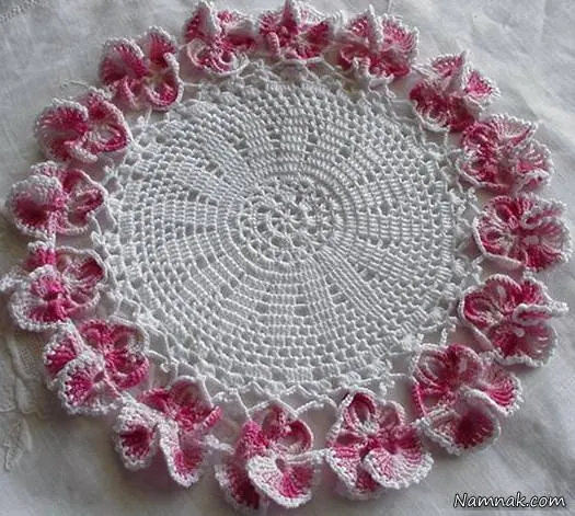 رومیزی قلاب بافی