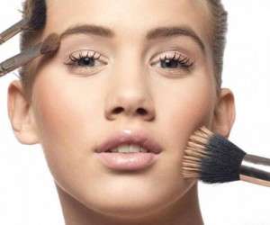 آلرژی فصلی و آرایش