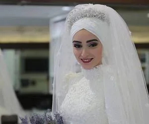 تاج عروس محجبه