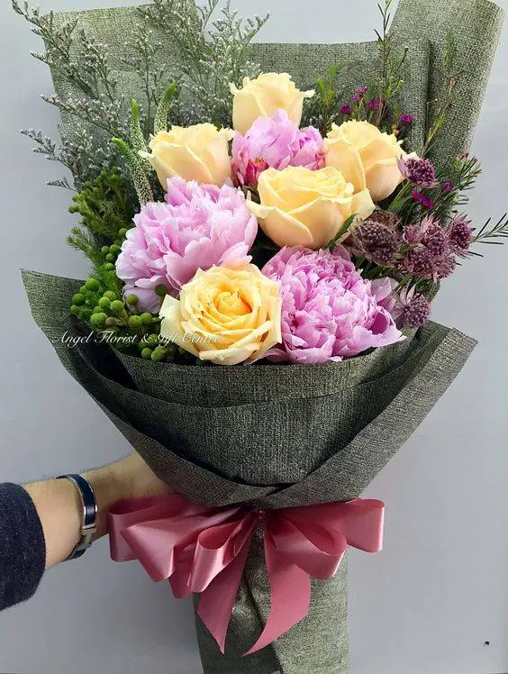 دسته گل مصنوعی برای زایمان