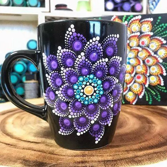 نقاشی روی لیوان