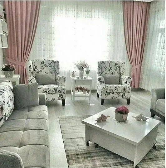چیدمان پذیرایی کوچک