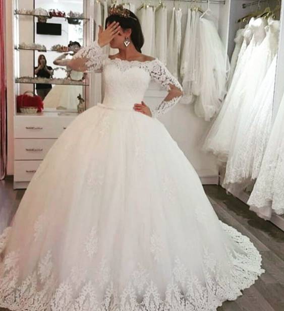 لباس عروس پفی 