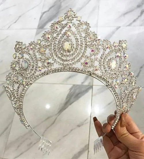 تاج عروس ژله ای