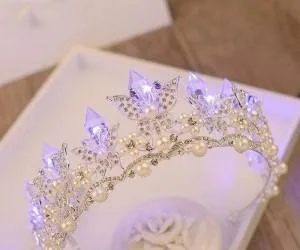 تاج عروس سلطنتی