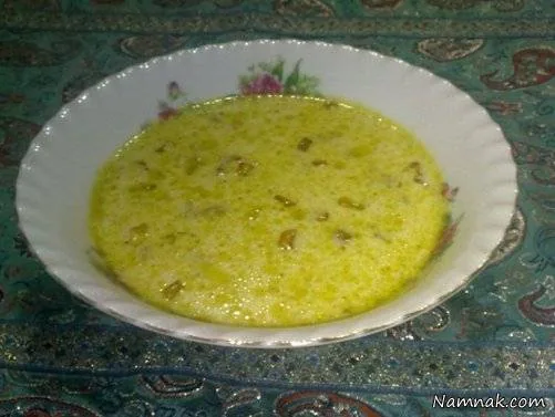  درست کردن اشکنه ماست با تخم مرغ 